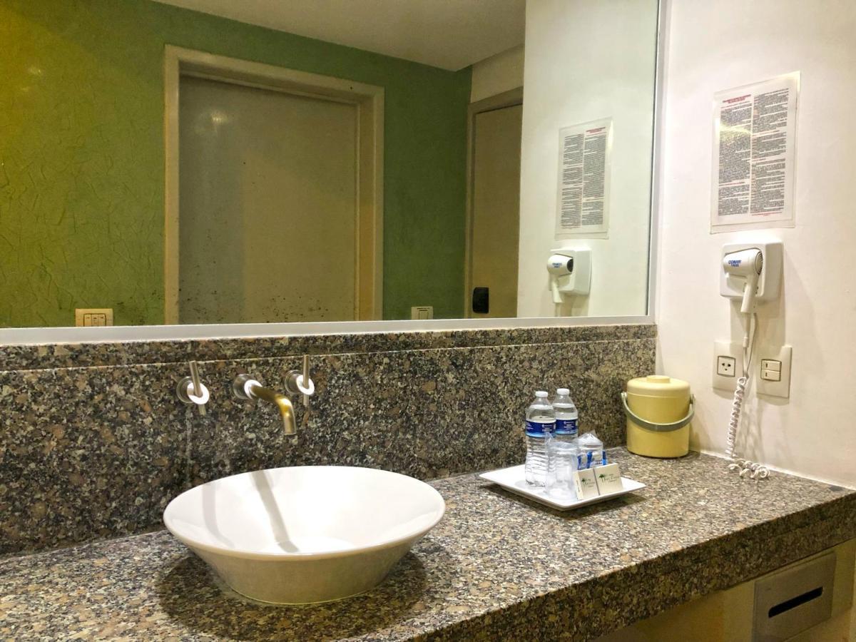 Hotel Los Cocos Chetumal Zewnętrze zdjęcie
