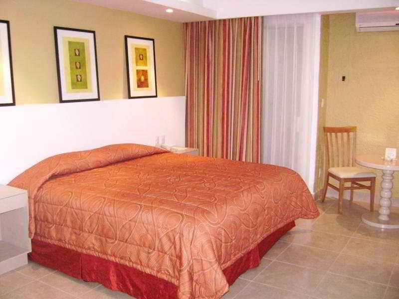 Hotel Los Cocos Chetumal Zewnętrze zdjęcie